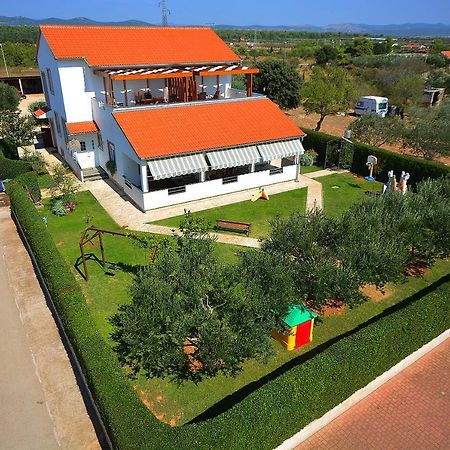 Apartments Belegrata Biograd Na Moru Bagian luar foto