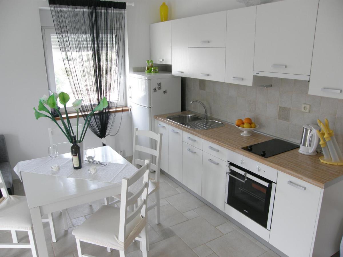Apartments Belegrata Biograd Na Moru Bagian luar foto
