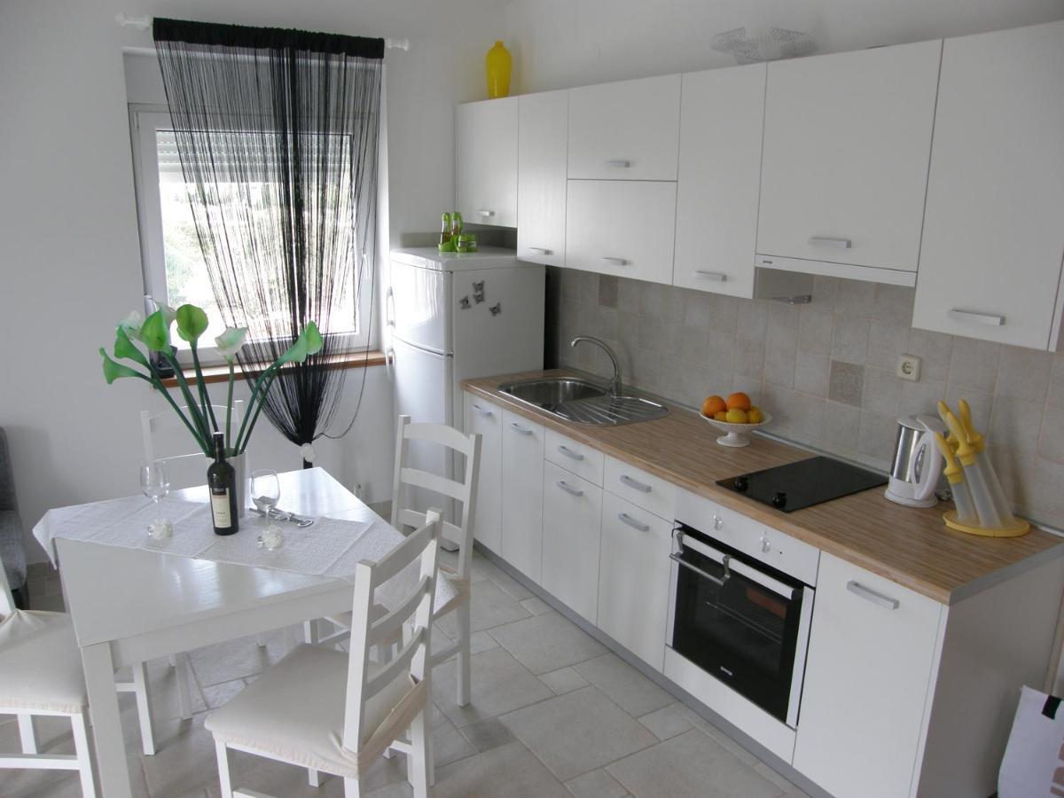 Apartments Belegrata Biograd Na Moru Bagian luar foto